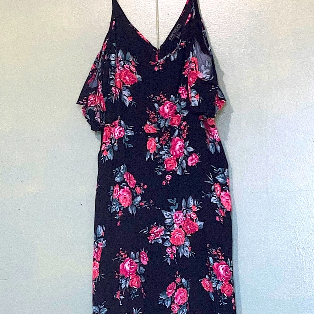 Black rose designed dress